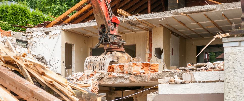 How Much Does it Cost to Demolish a Garage