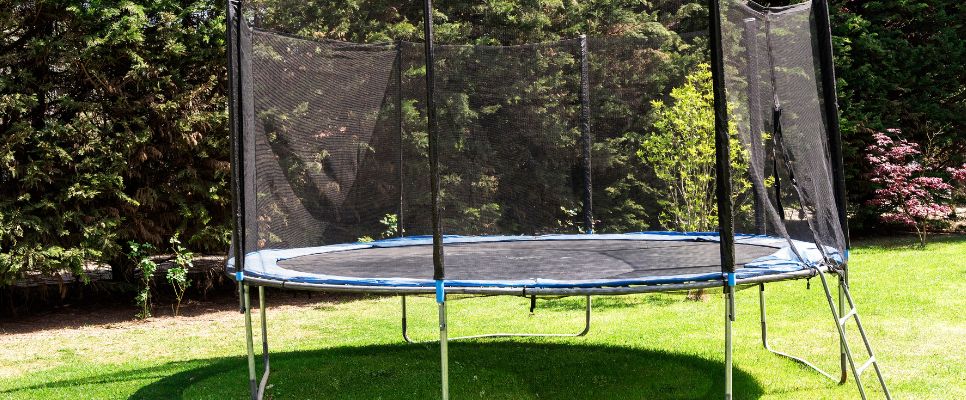 Professional Trampoline Assembly