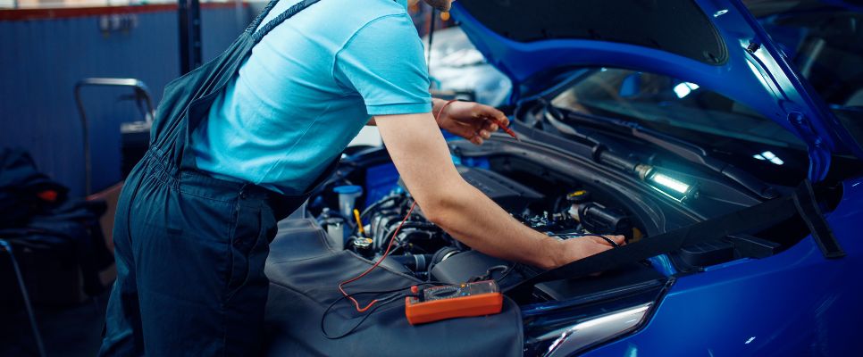 Who Is an Auto Electrician