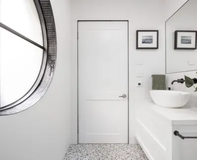 Inline Bathrooms photo 4