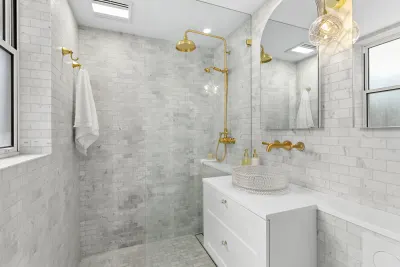 Bathrooms By Oldham photo 6