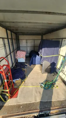 JJ Movers photo 3