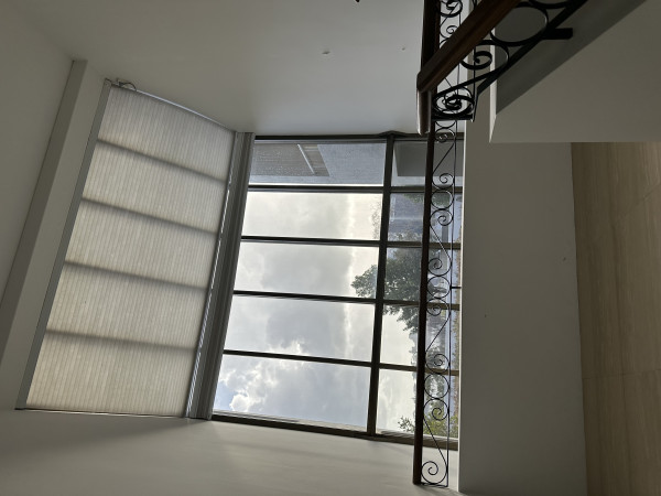 Thumb-1