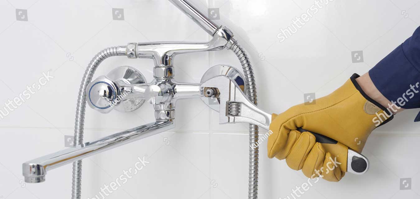 2024/01/leaking-shower-repair-1704802182.jpg