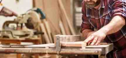 How Much Does a Carpenter Cost?