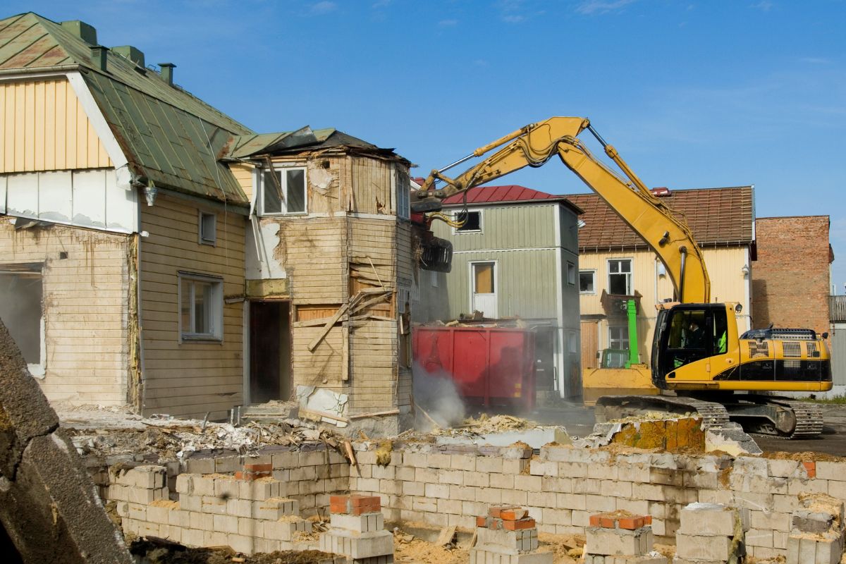 How Much Does it Cost to Demolish a House?