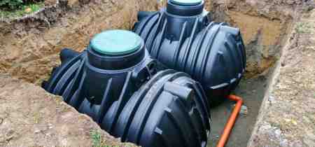 How to Safely Empty and Repair a Leaking Rainwater Tank