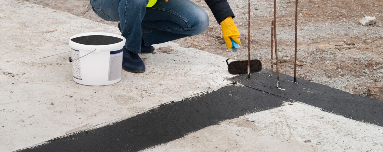Bitumen vs Asphalt: What's The Difference?