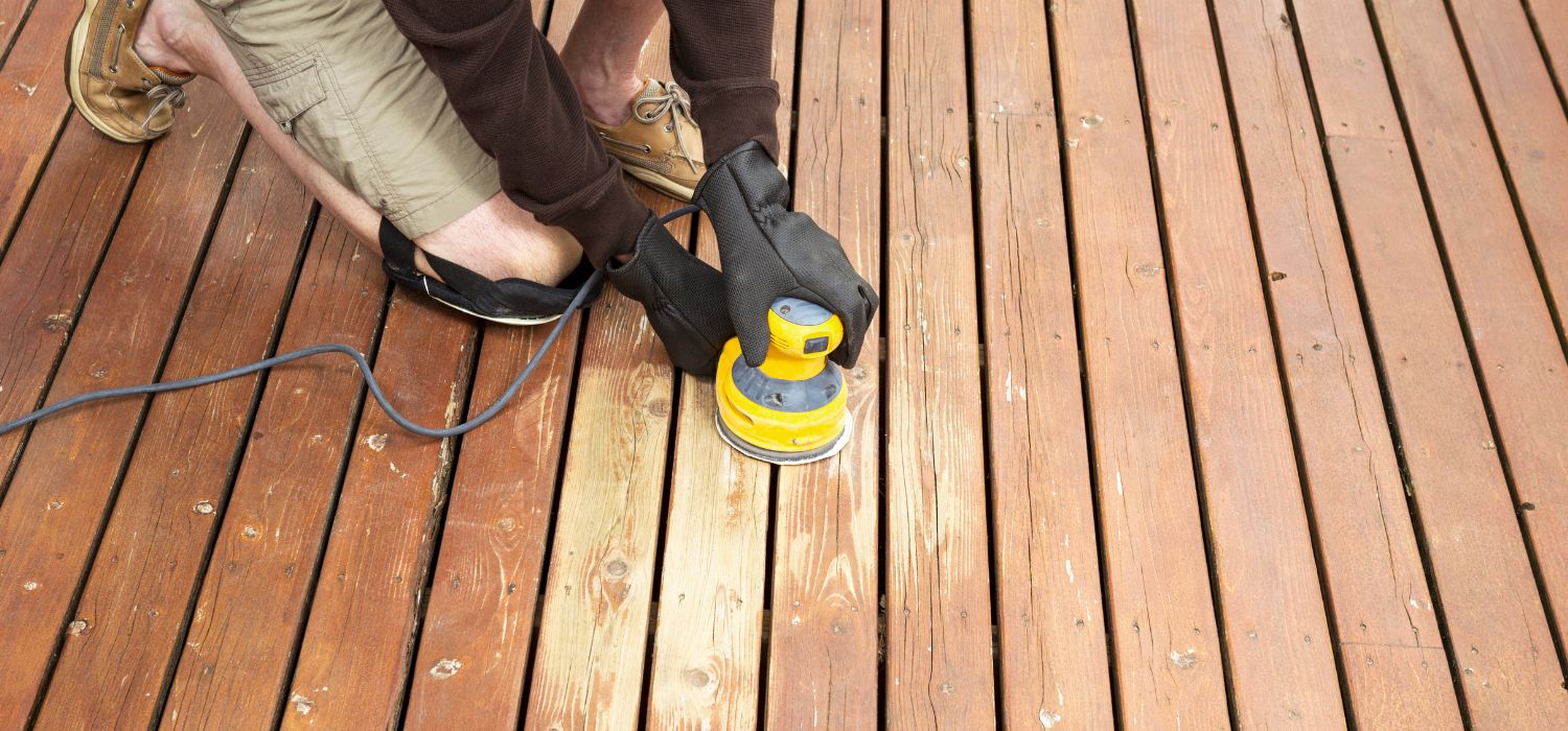 2025/06/deck-sanding-11750393425.jpg